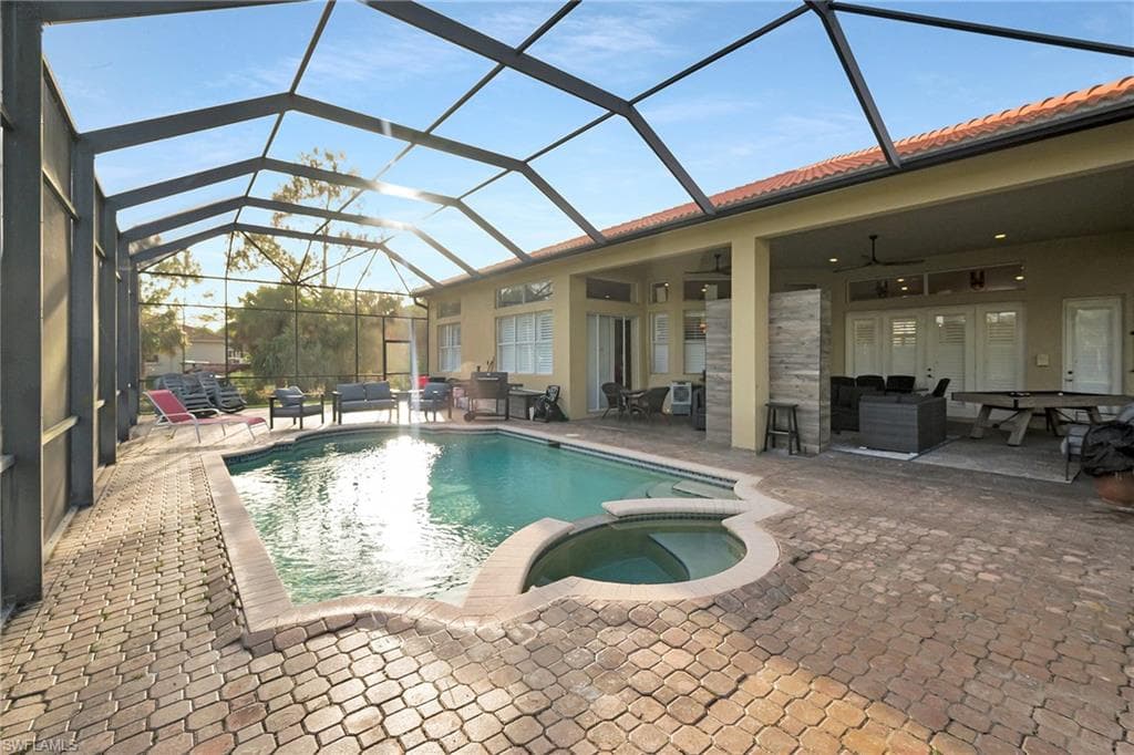 1640 Golden Gate Blvd W, Naples, FL 34117-42