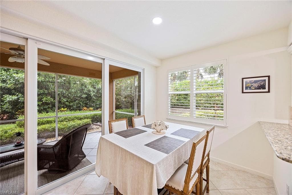 6637 Alden Woods Cir 102, Naples, FL 34113-11