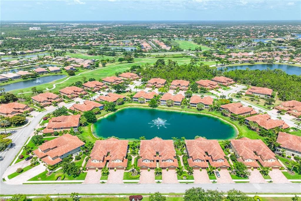 6637 Alden Woods Cir 102, Naples, FL 34113-23