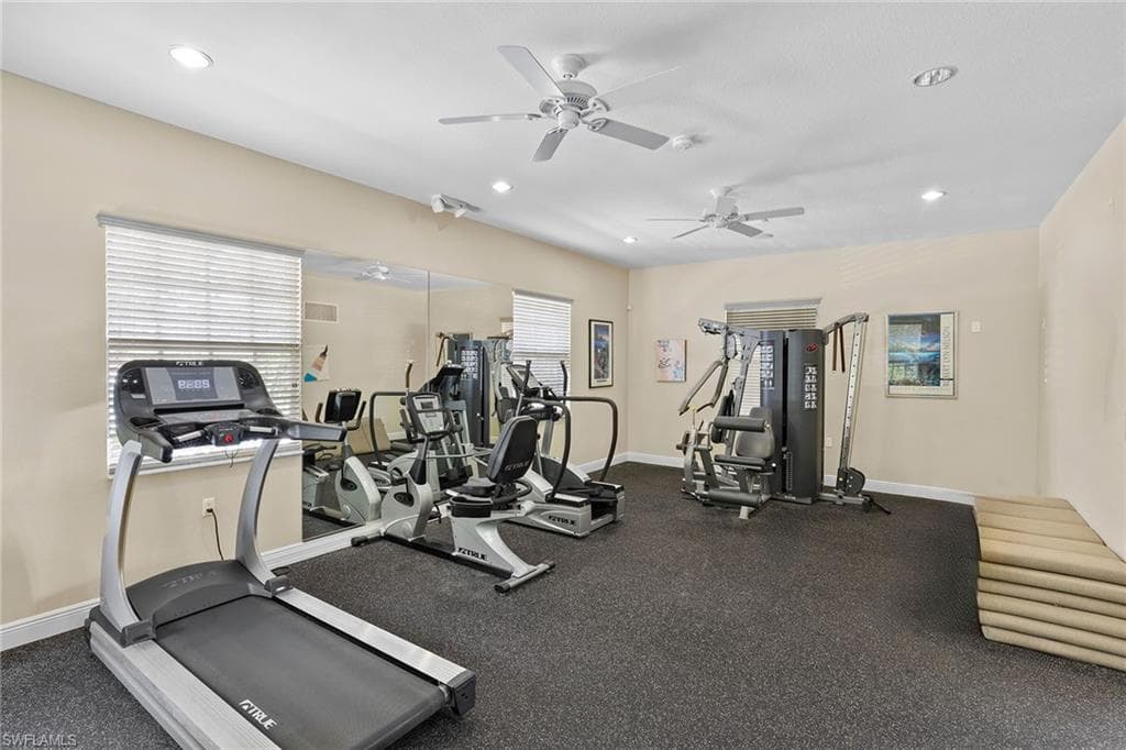 6637 Alden Woods Cir 102, Naples, FL 34113-31
