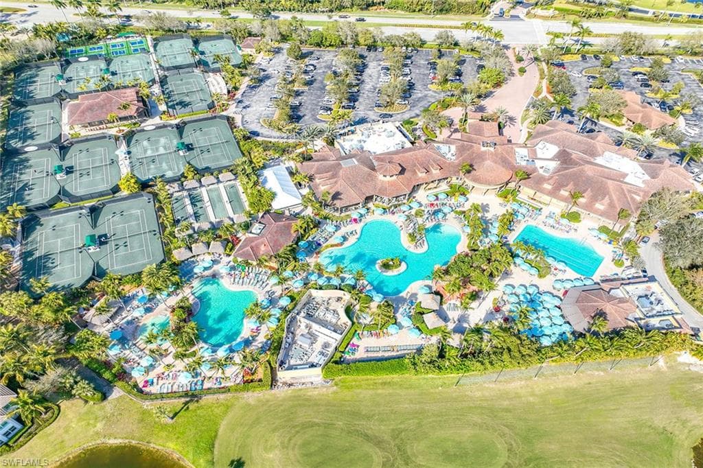 6637 Alden Woods Cir 102, Naples, FL 34113-34