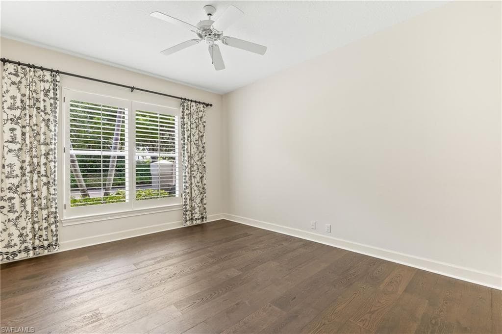 3051 Lancaster Dr 2, Naples, FL 34105-19