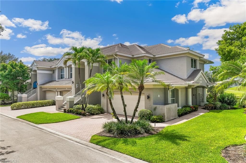 3051 Lancaster Dr 2, Naples, FL 34105-2