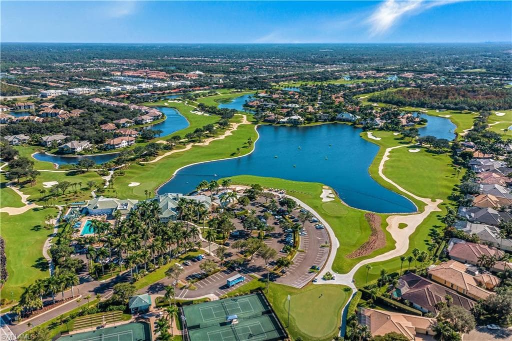 3051 Lancaster Dr 2, Naples, FL 34105-34