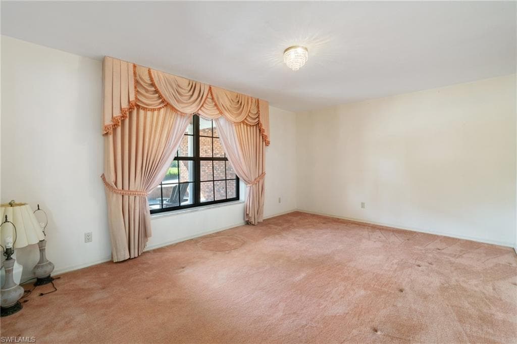 639 Rope Bend Dr, Labelle, FL 33935-31