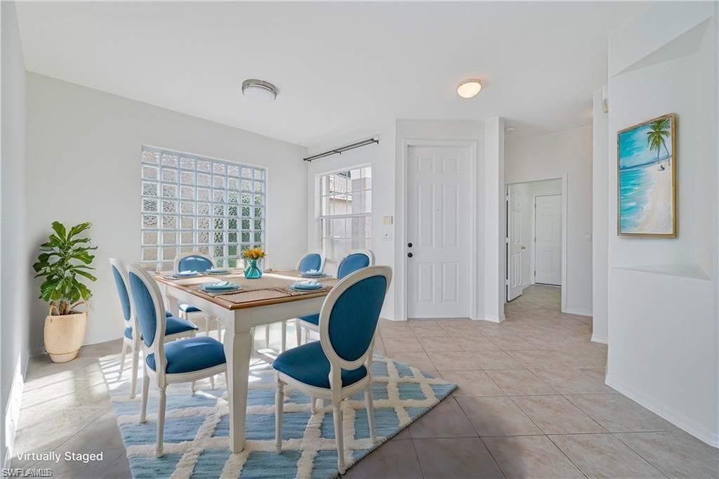 11097 Yellow Poplar Dr, Fort Myers, FL 33913-9