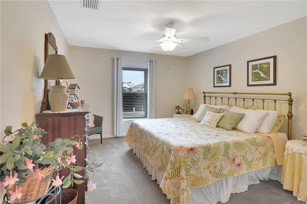 3001 5th Ave, Cape Coral, FL 33909-33