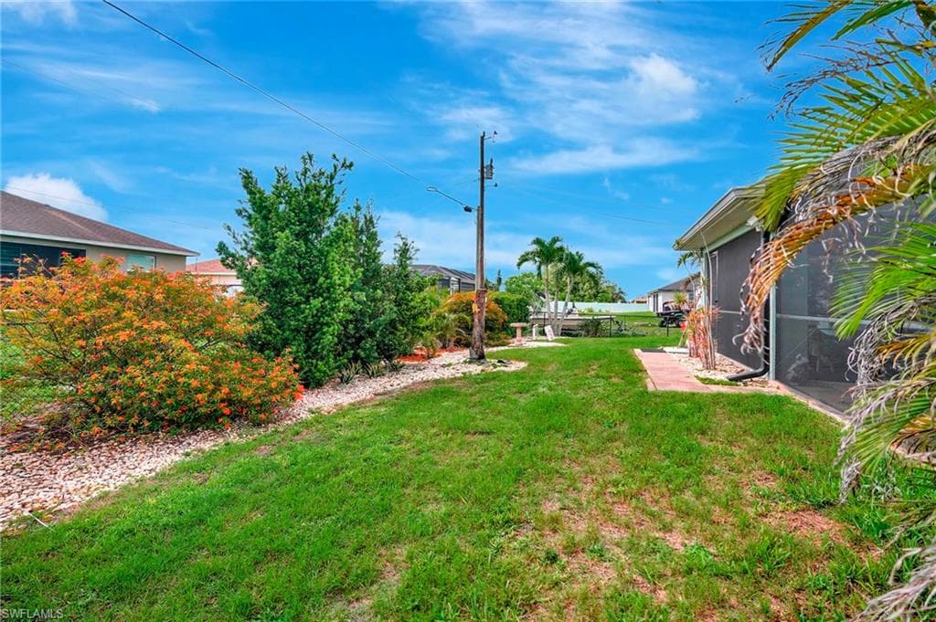3001 5th Ave, Cape Coral, FL 33909-45