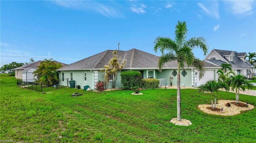 3001 5th Ave, Cape Coral, FL 33909-46