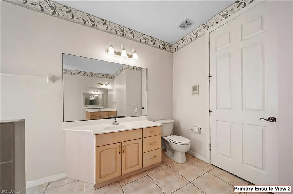 1321 8th St NE, Naples, FL 34120-19