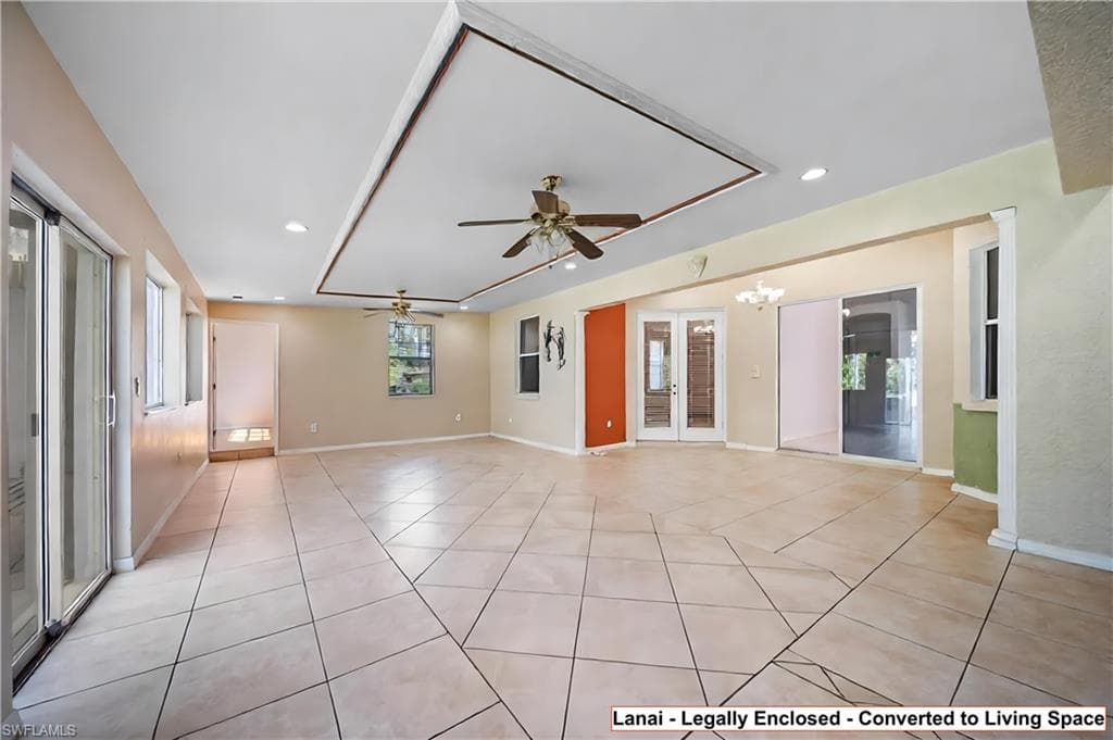1321 8th St NE, Naples, FL 34120-37