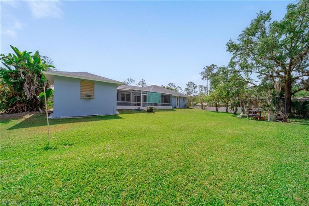 1321 8th St NE, Naples, FL 34120-43
