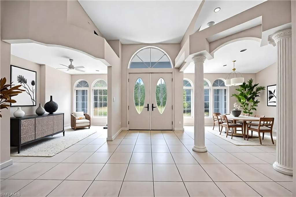 1321 8th St NE, Naples, FL 34120-8
