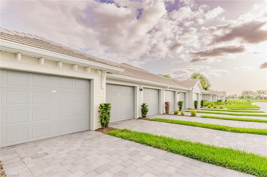 6082 National Blvd 121, Ave Maria, FL 34142-39