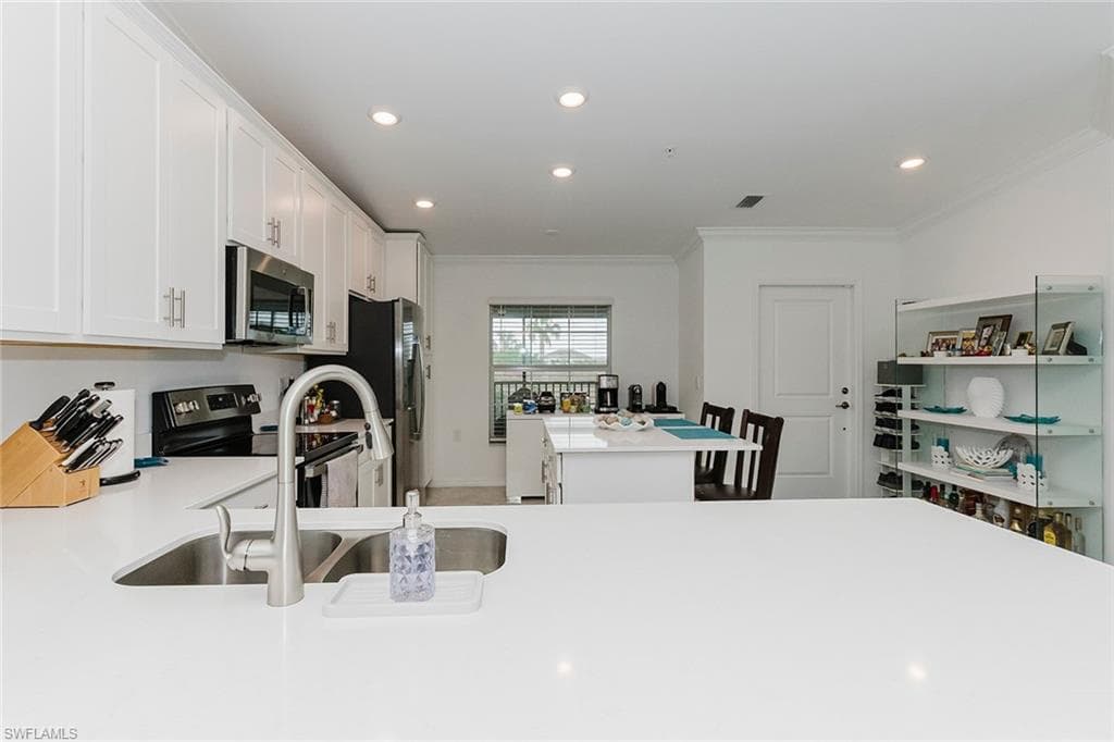 6082 National Blvd 121, Ave Maria, FL 34142-6