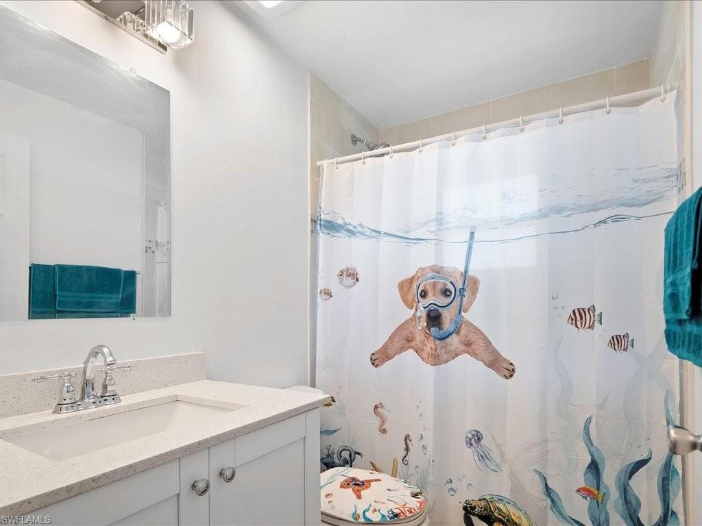 27261 Galleon Dr, Bonita Springs, FL 34135-34