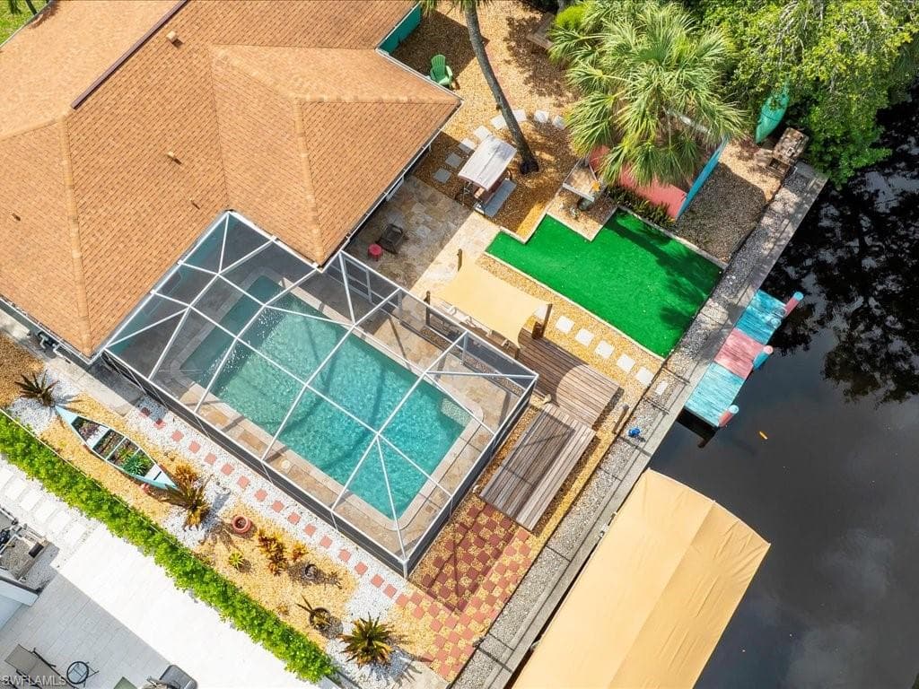 27261 Galleon Dr, Bonita Springs, FL 34135-39