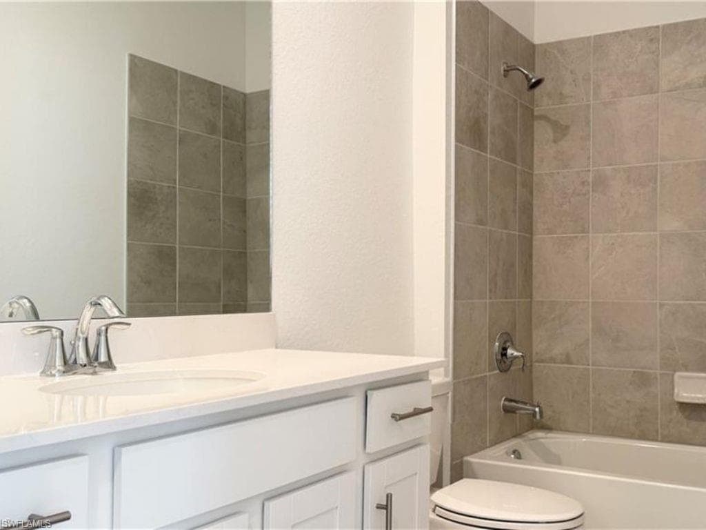 2011 Vermont Ln, Naples, Fl 34120-13