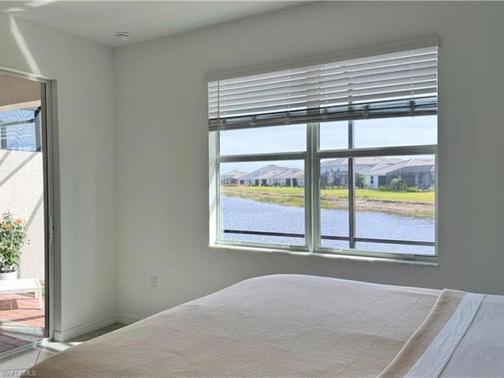 2011 Vermont Ln, Naples, Fl 34120-7