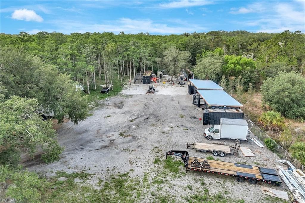 140 37th Ave NW, Naples, FL 34120-36
