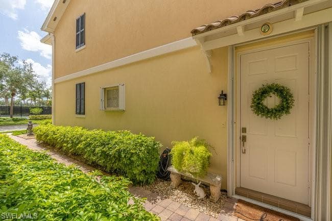 8055 Sorrento Ln, Naples, FL 34114-4