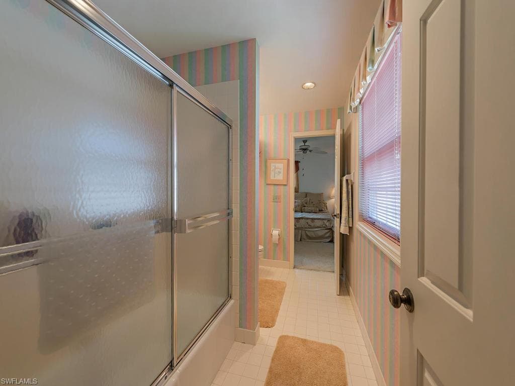 31 Grey Wing Pt, Naples, FL 34113-7