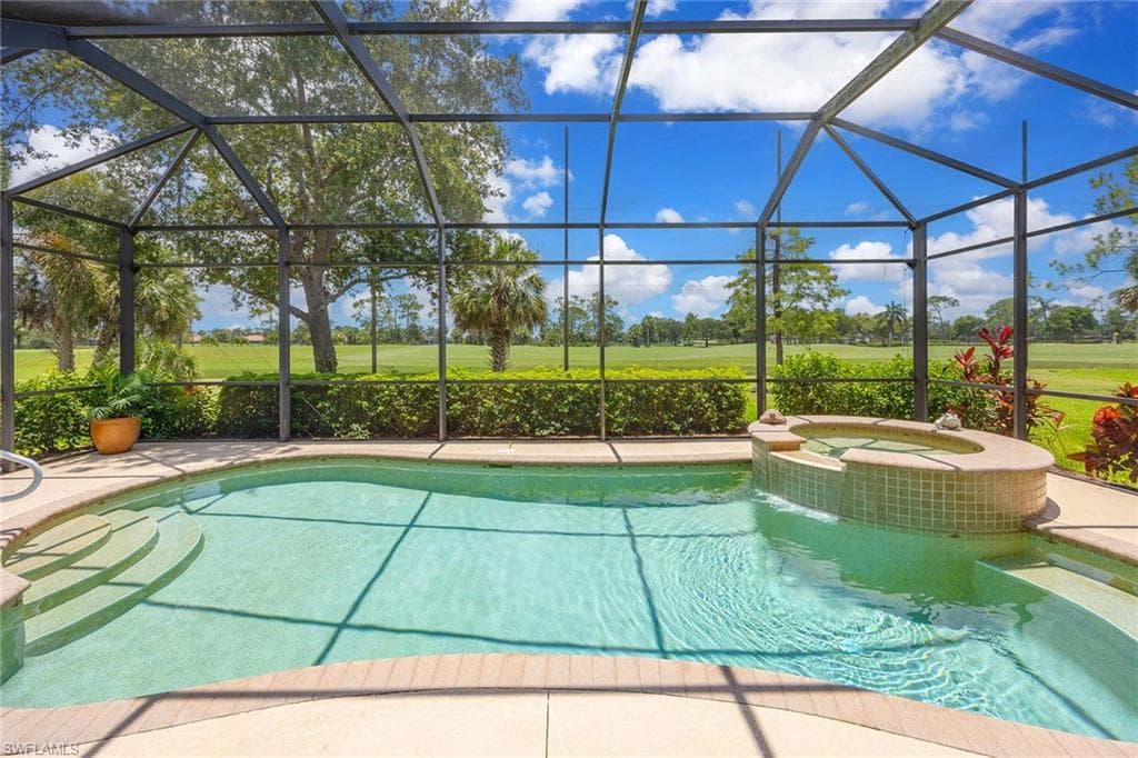 7828 Valencia Ct, Naples, FL 34113-25