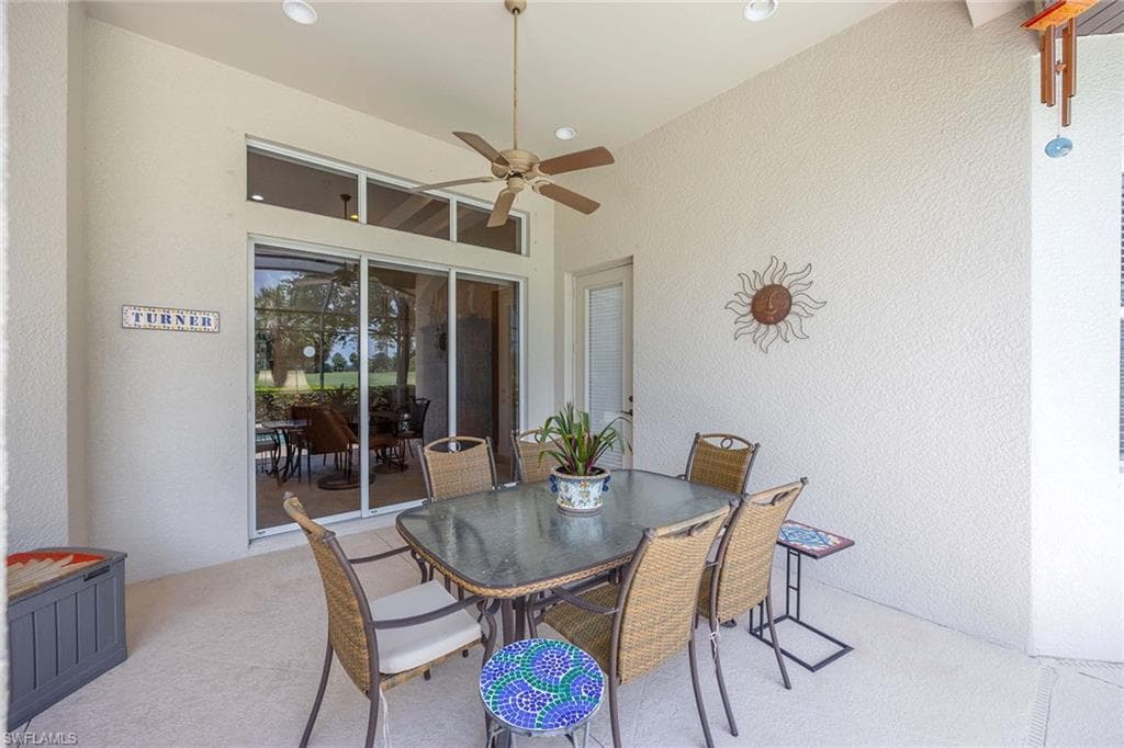 7828 Valencia Ct, Naples, FL 34113-32