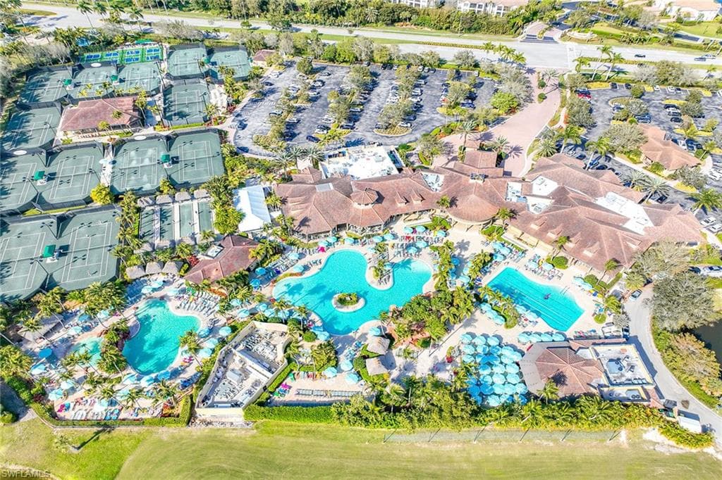 7828 Valencia Ct, Naples, FL 34113-44