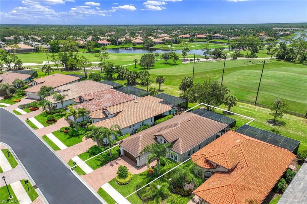 7828 Valencia Ct, Naples, FL 34113-5