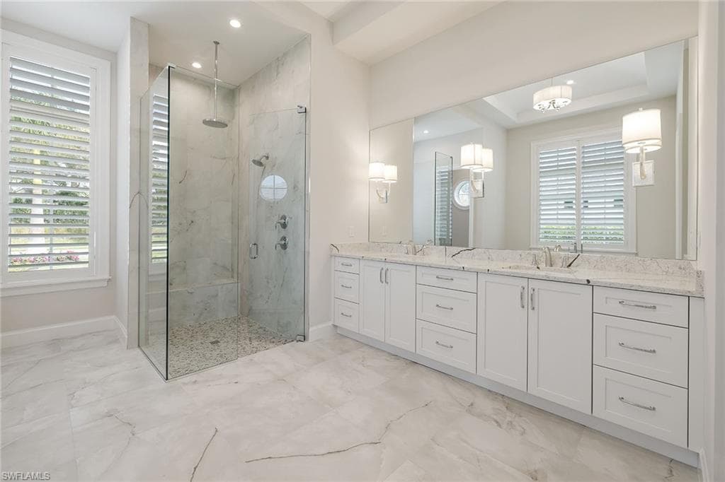 16776 Enclave Cir, Naples, FL 34110-25