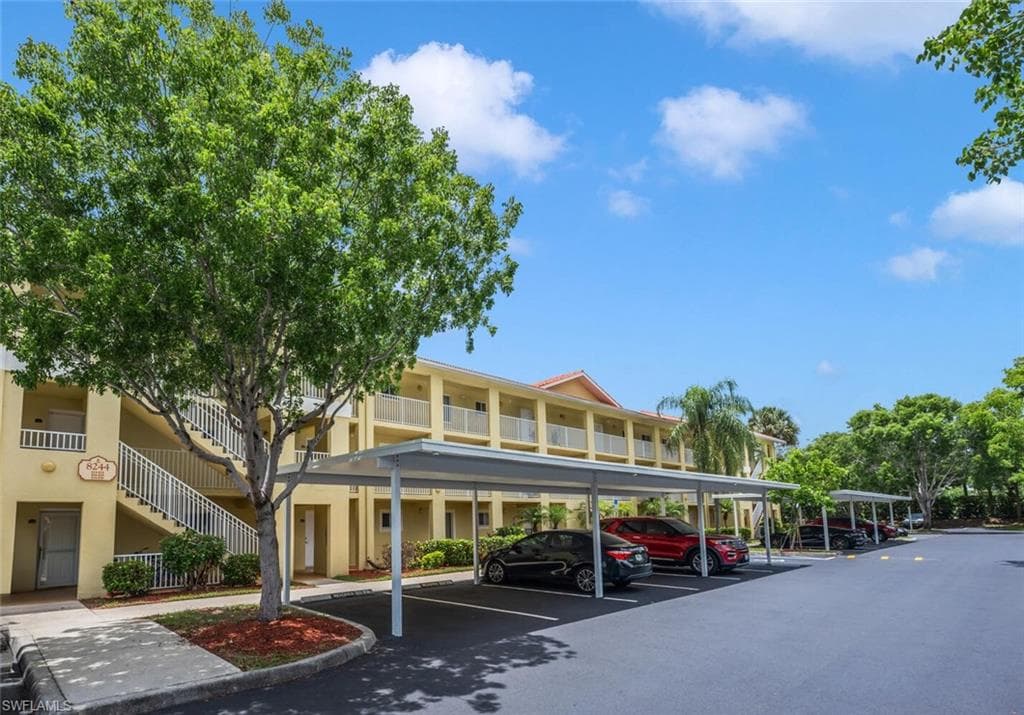 8244 Key Royal Cir 615, Naples, FL 34119-23
