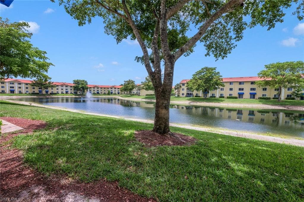 8244 Key Royal Cir 615, Naples, FL 34119-25