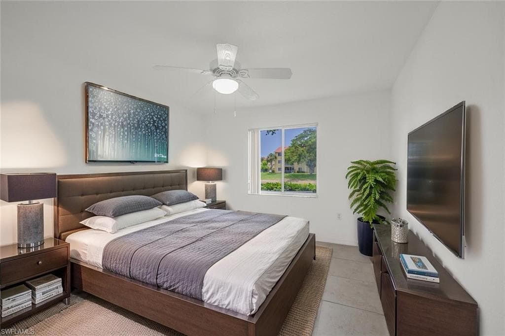 8244 Key Royal Cir 615, Naples, FL 34119-5