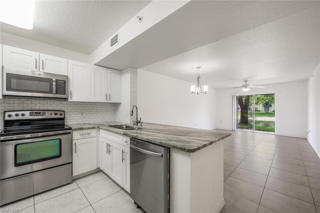 8244 Key Royal Cir 615, Naples, FL 34119-8