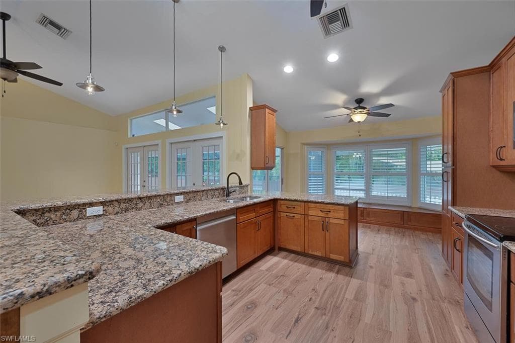 404 Ashbury Way, Naples, FL 34110-6
