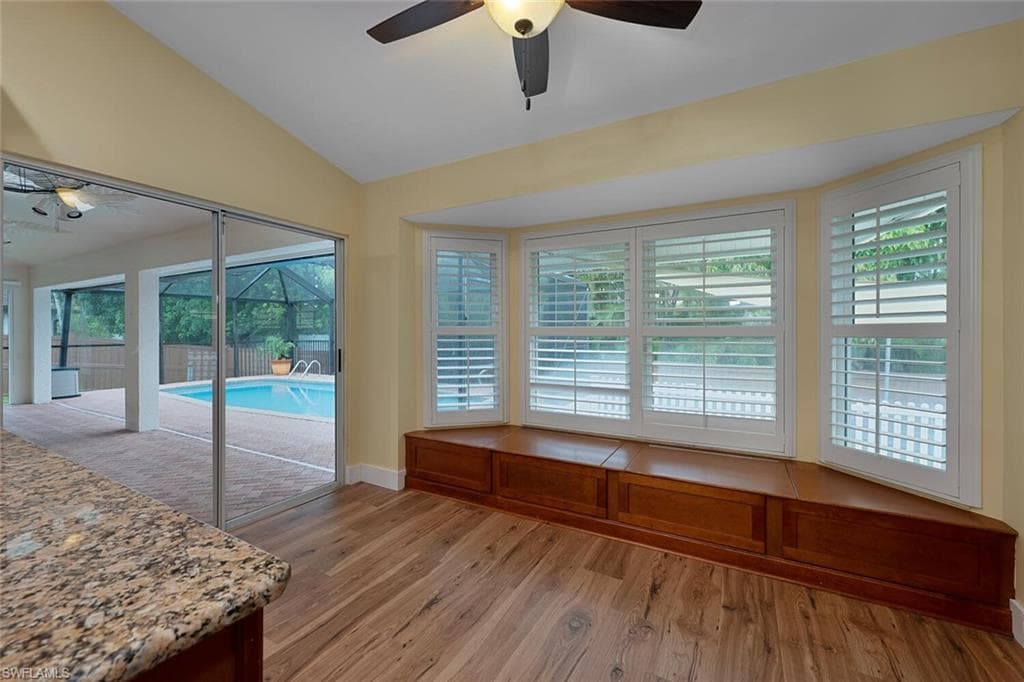 404 Ashbury Way, Naples, FL 34110-8