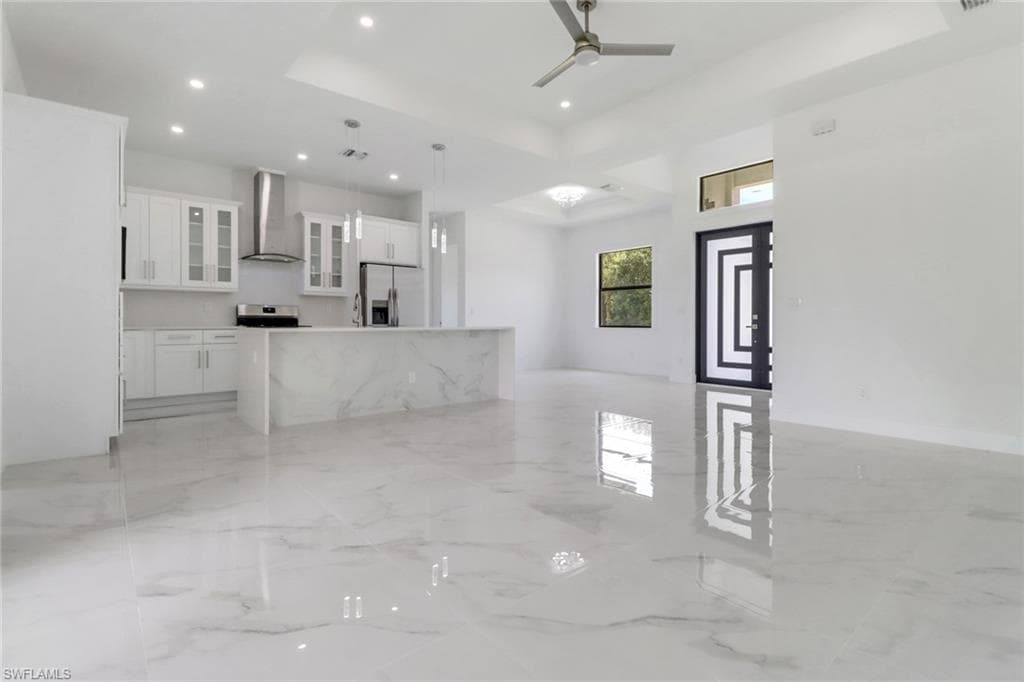 836 Milano Ave S, Lehigh Acres, FL 33974-5