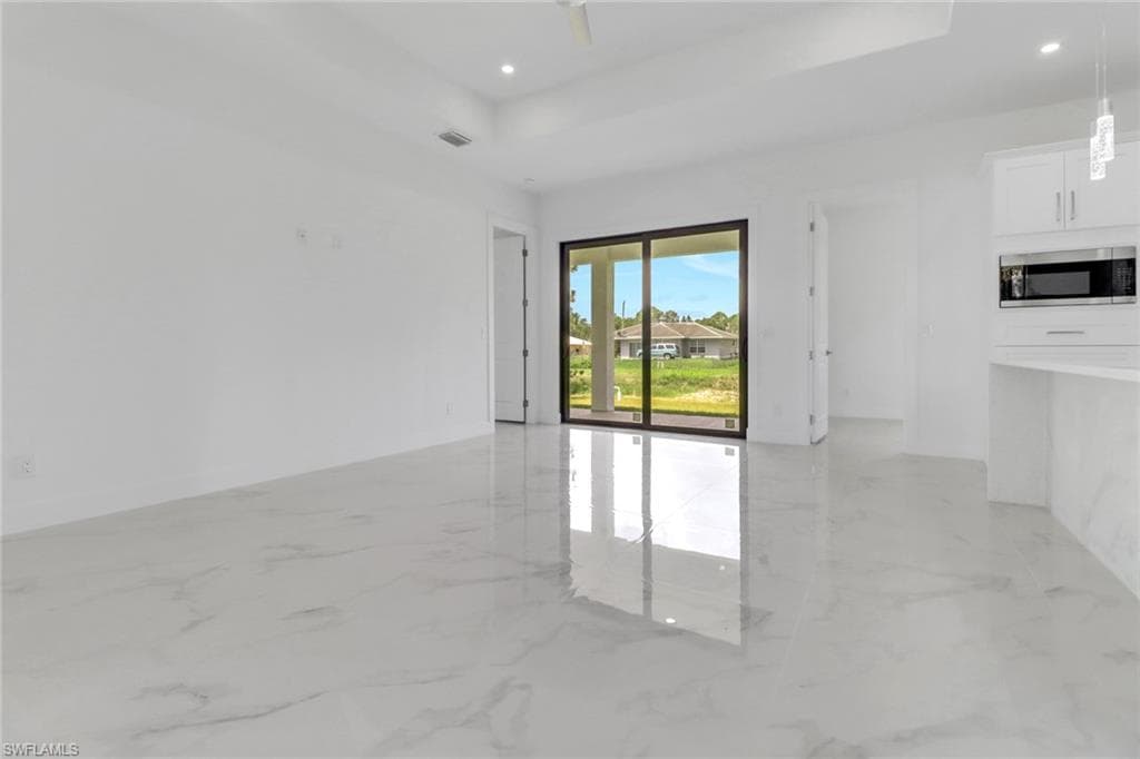 836 Milano Ave S, Lehigh Acres, FL 33974-6