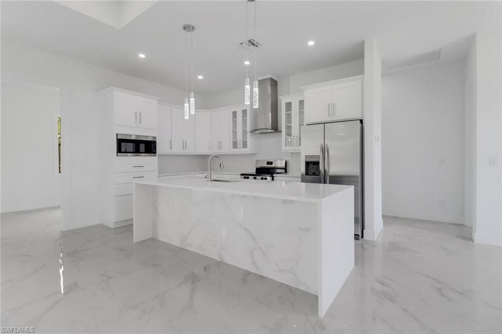 836 Milano Ave S, Lehigh Acres, FL 33974-8