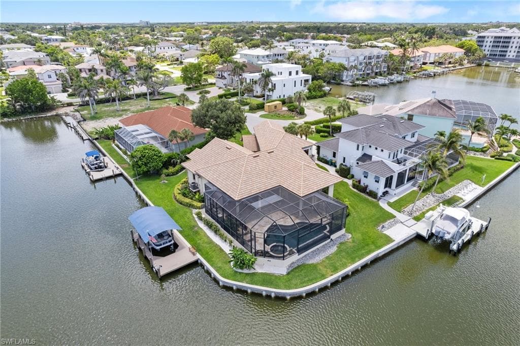 431 Palm Ct, Naples, FL 34108-8