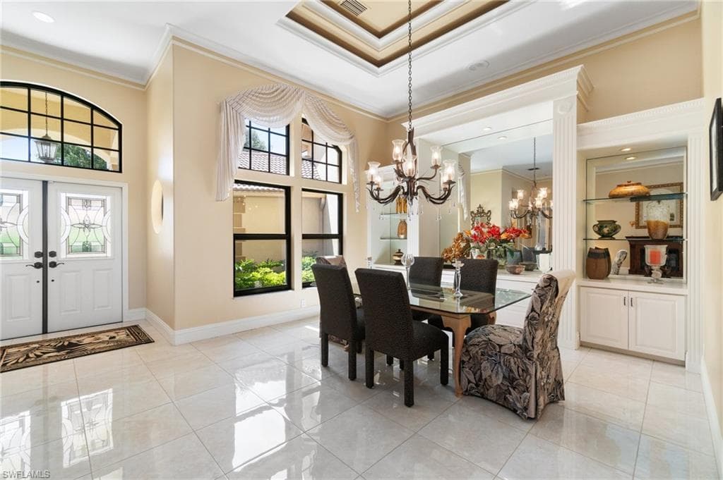 431 Palm Ct, Naples, FL 34108-16