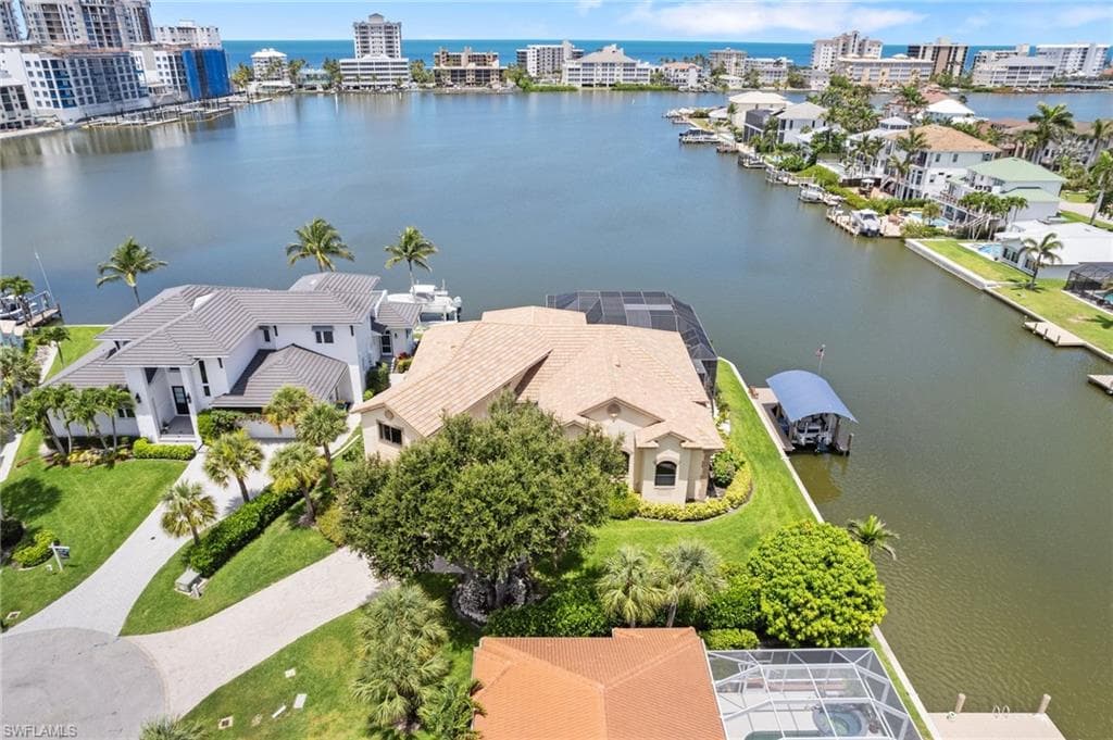 431 Palm Ct, Naples, FL 34108-1