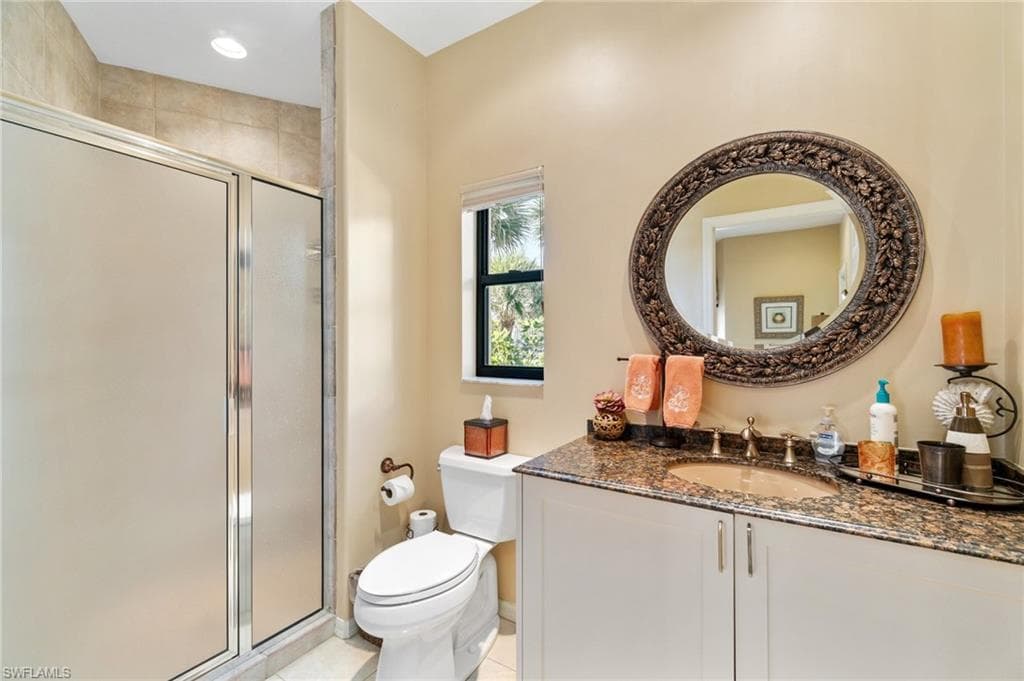 431 Palm Ct, Naples, FL 34108-28