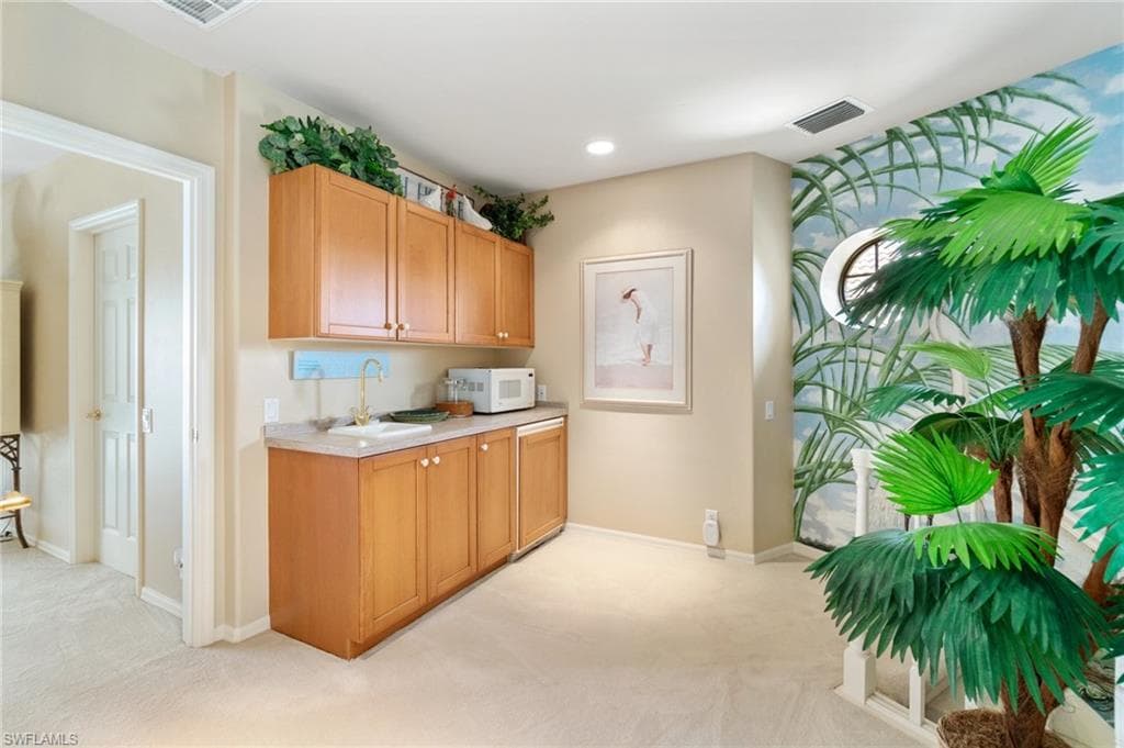 431 Palm Ct, Naples, FL 34108-30