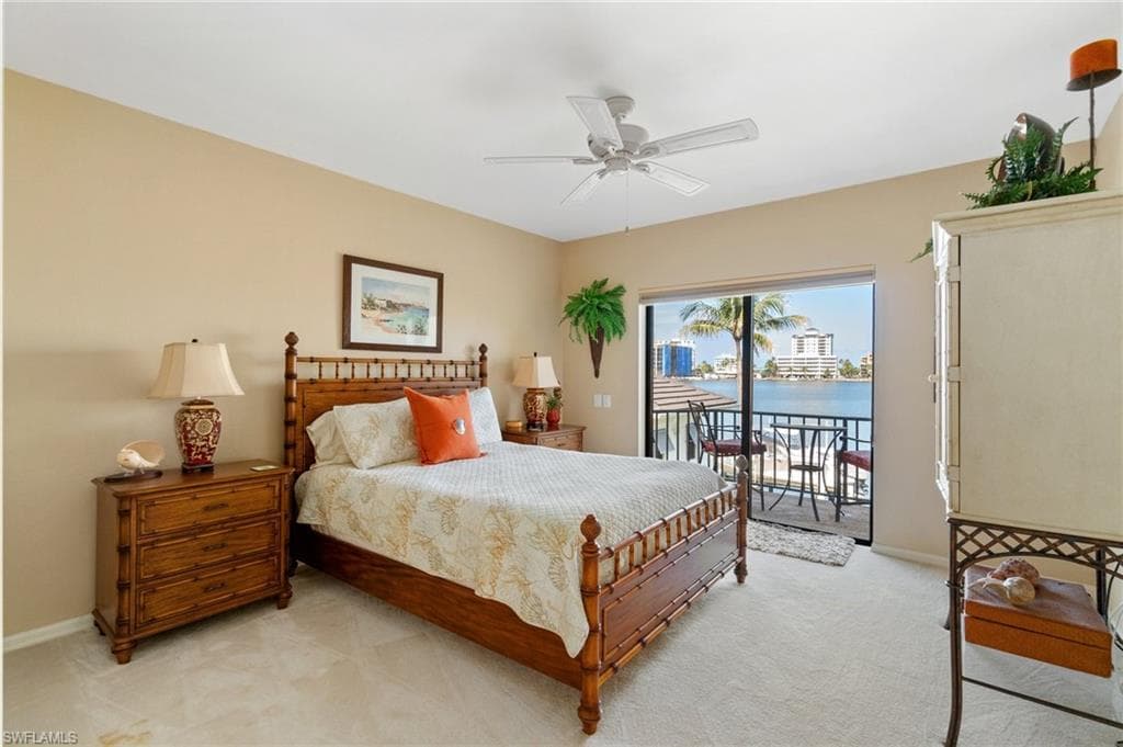 431 Palm Ct, Naples, FL 34108-33