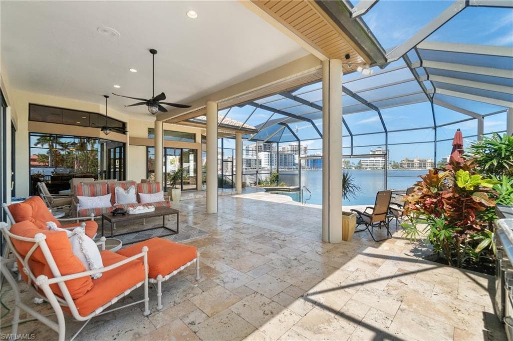 431 Palm Ct, Naples, FL 34108-37