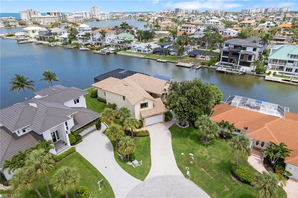 431 Palm Ct, Naples, FL 34108-2