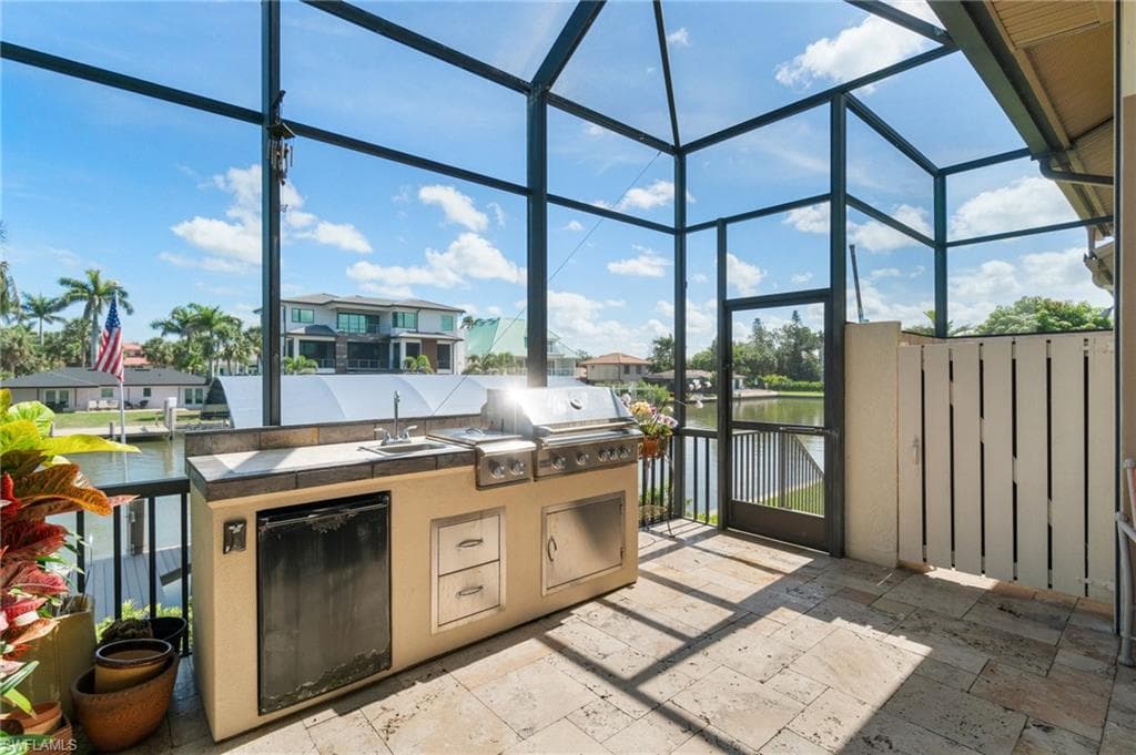 431 Palm Ct, Naples, FL 34108-39