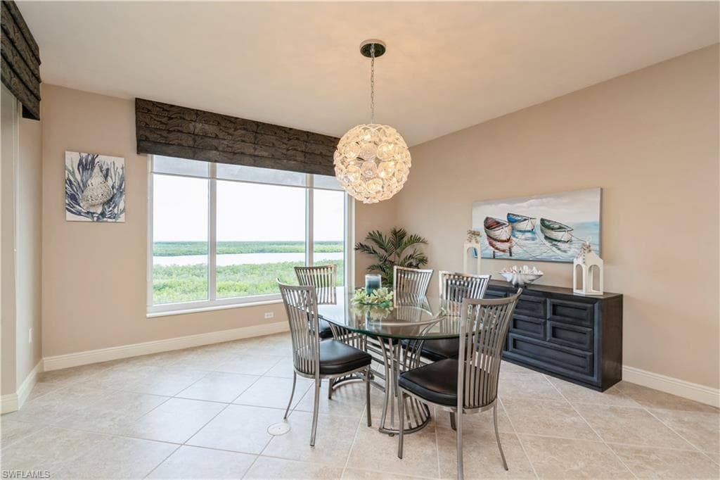 1050 Borghese Ln 605, Naples, FL 34114-9